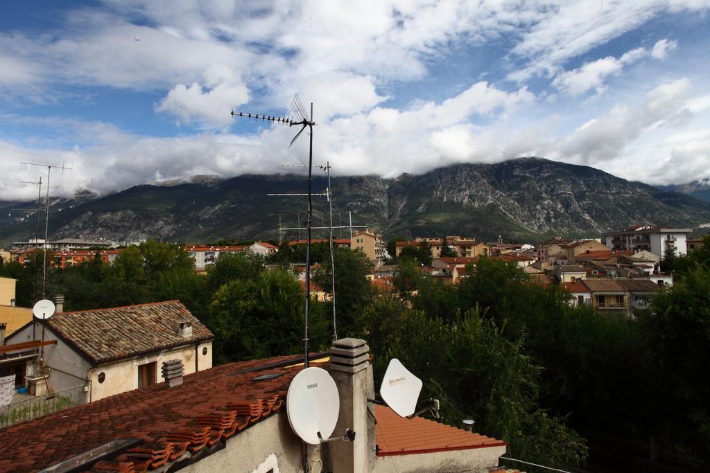 Angelino Home Sulmona Eksteriør billede