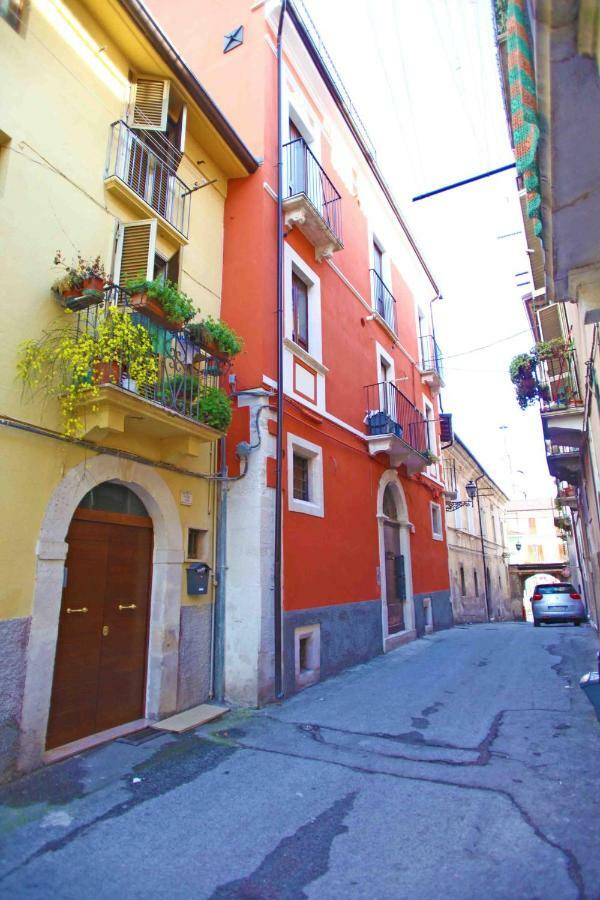 Angelino Home Sulmona Eksteriør billede