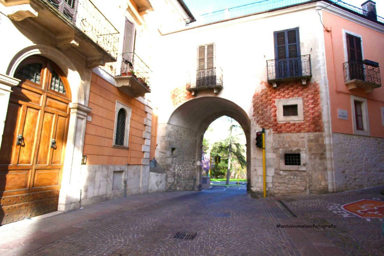 Angelino Home Sulmona Eksteriør billede